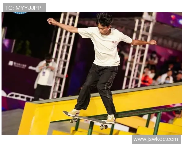 深圳滑板队荣登全国滑板意识排行榜第二名展现青春活力与团队精神